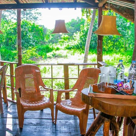 Experience The Comforts Of An Amazing Treehouse Sigiriya Esterno foto