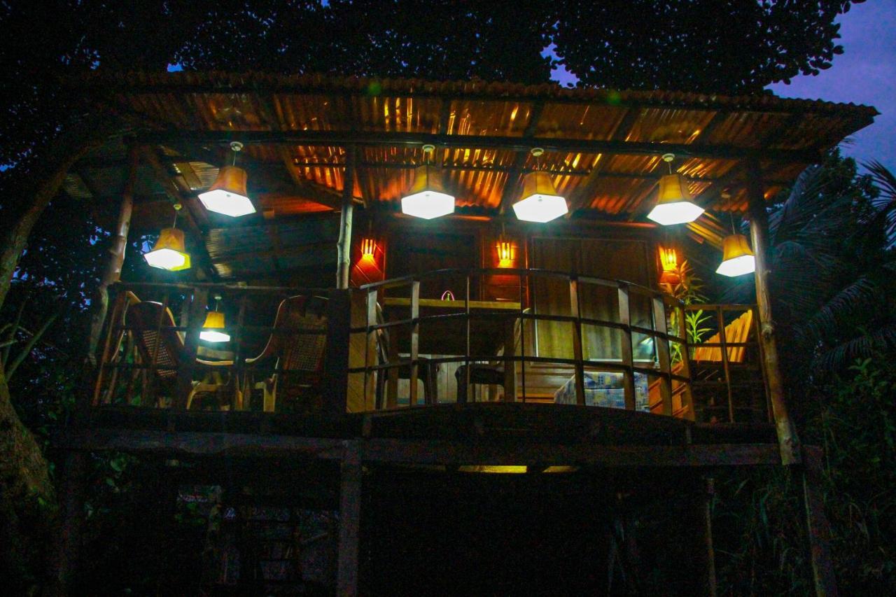 Experience The Comforts Of An Amazing Treehouse Sigiriya Esterno foto
